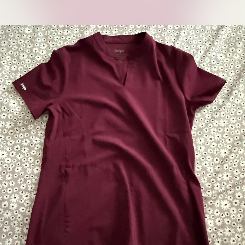 Lago scrub set